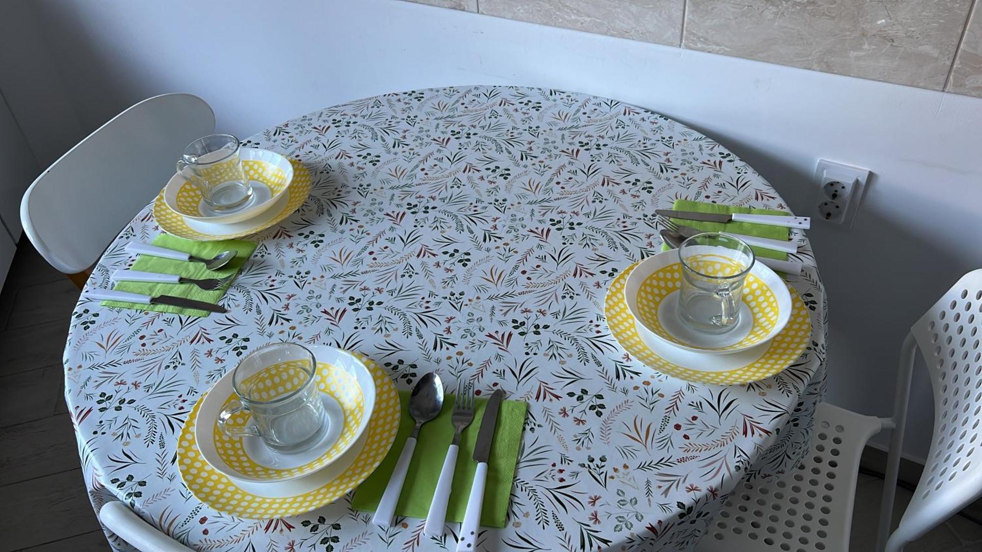 2 Rooms Apartment Airy & Bright Relax Iasi Buitenkant foto